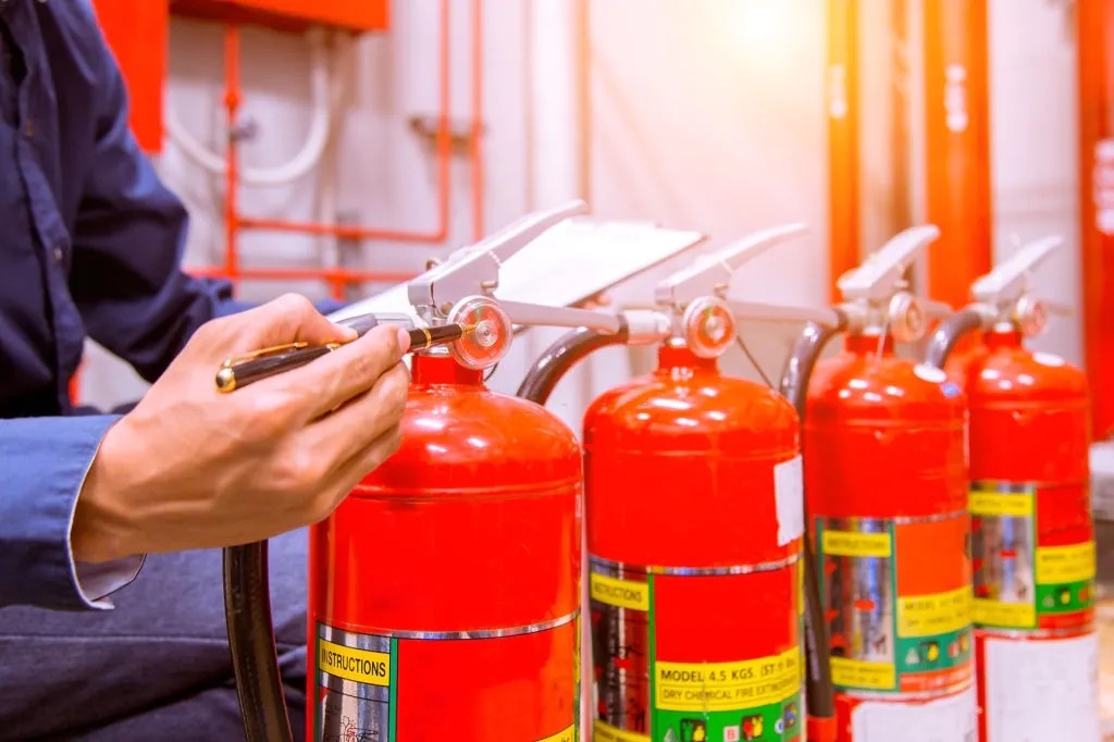 Dimensionamento de todo o sistema de segurança da edificação com base nas IN’s dos bombeiros Dimensionamento da rede de gás