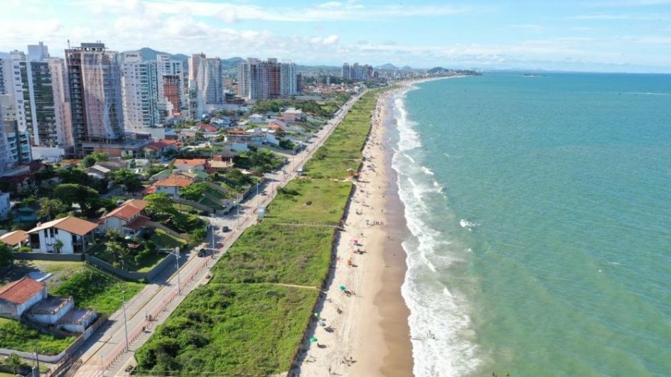 Projeto arquitetônico residencial em Balneário Piçarras - WGB Engenharia