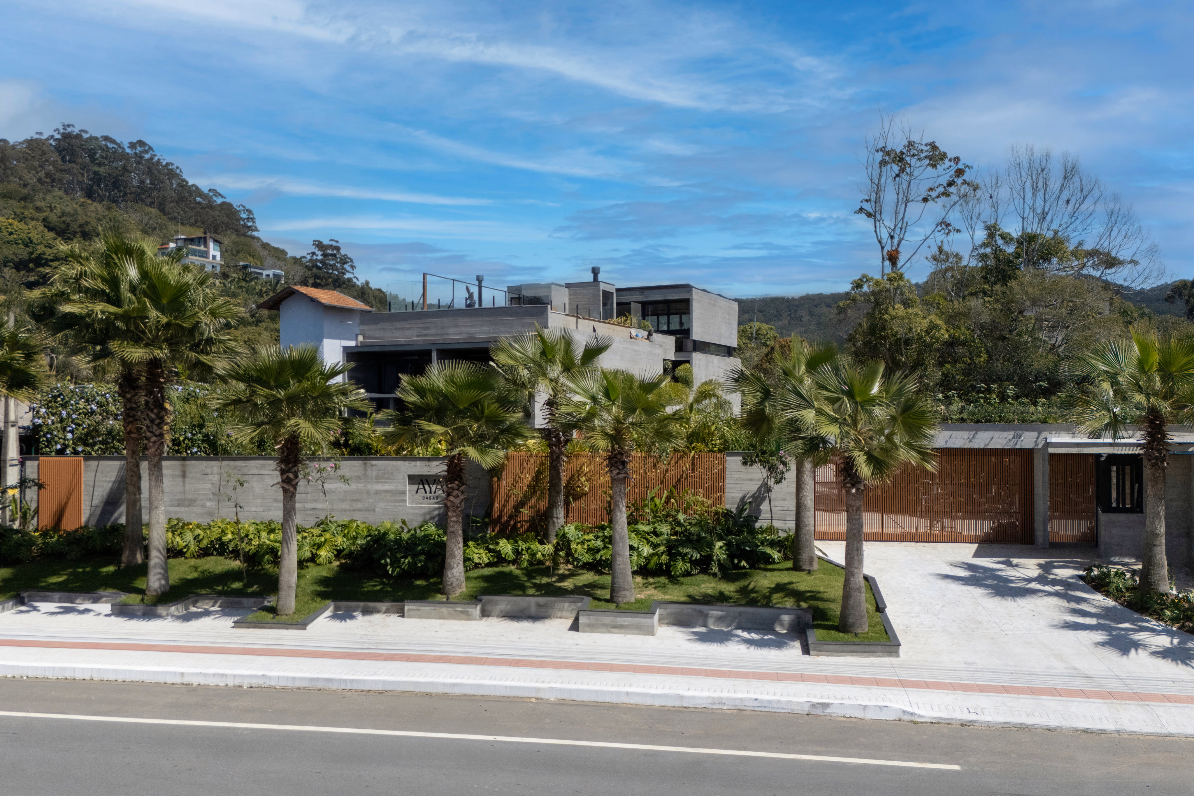 aya-casas-wgb-concreto-aparente.webp