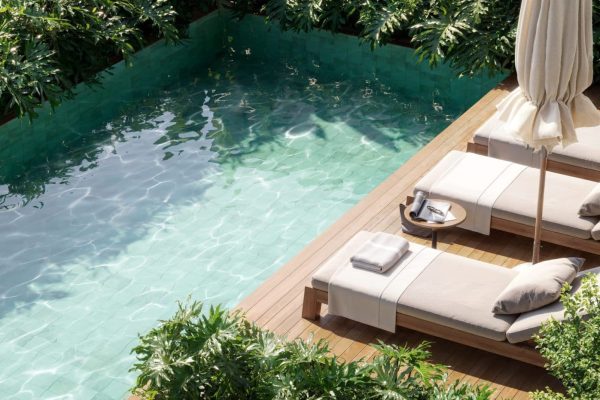 Predio-Picarras-wgb-Topazio-Piscina_